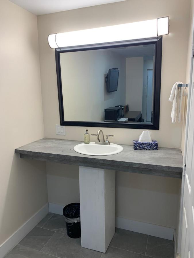 Westport Station Motel Extérieur photo